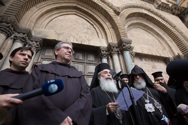 Il Santo Sepolcro sbarrato per protesta