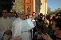 L’arcivescovo Fouad Twal si è insediato come patriarca latino