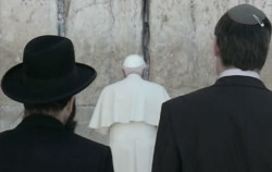 Ratzinger nei luoghi più santi per musulmani ed ebrei