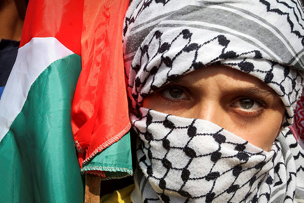 Pro o contro una nuova <i>intifada</i>, voci palestinesi a confronto