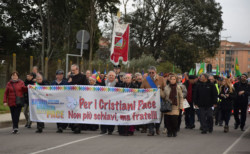 Marcia della pace ad Oristano, la testimonianza del Custode di Terra Santa