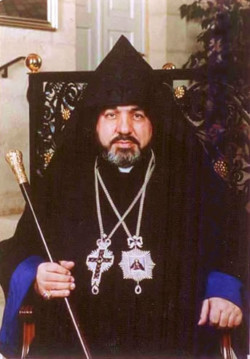 A Gerusalemme un altro Manoughian è patriarca degli armeni