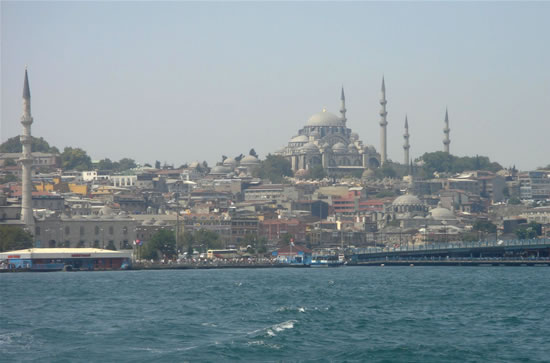 Il turista arabo scopre la Turchia
