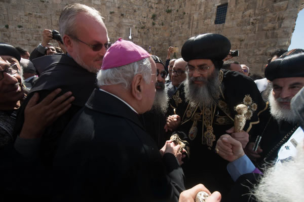 L’ingresso a Gerusalemme del nuovo arcivescovo copto ortodosso