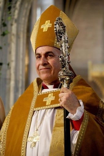 Israele revoca il permesso di soggiorno al vescovo anglicano