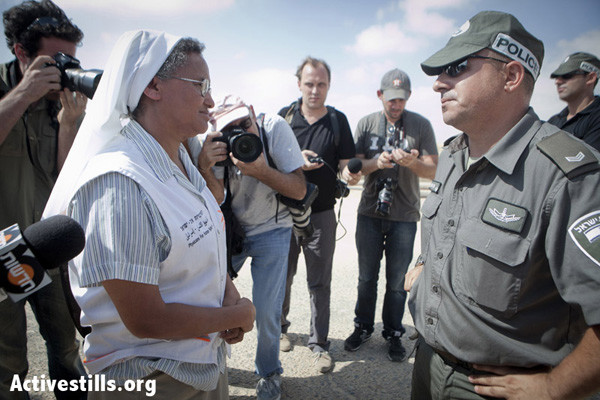 Suor Aziza e i profughi eritrei bloccati al confine di Israele