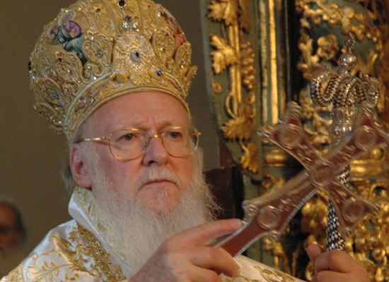 Il patriarca ecumenico di Costantinopoli, Bartolomeo I, che ha invitato il Papa per la celebrazione della solennità di sant'Andrea (30 novembre).