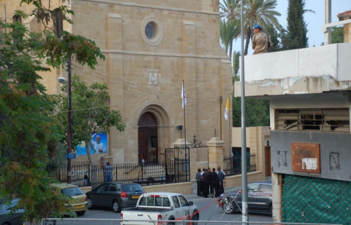 Nicosia è pronta. Benedetto XVI sarà qui tra poche ore