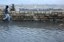 Forti piogge e maltempo in Terra Santa, ma i rabbini capo rendono grazie a Dio