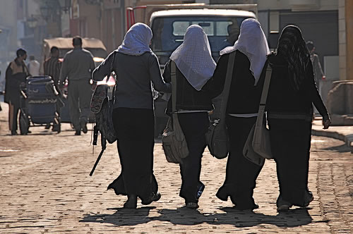 Egitto, in aumento i casi di molestie alle donne nei luoghi pubblici