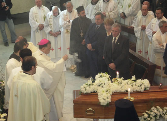 A fra Piccirillo l’ultimo abbraccio della sua gente