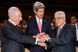 John Kerry: quattro miliardi di dollari per rilanciare l’economia palestinese