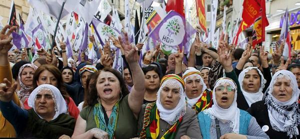 L’unità della Turchia a spese dei curdi