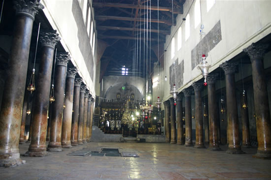 29 dicembre, la basilica della Natività chiusa per lite