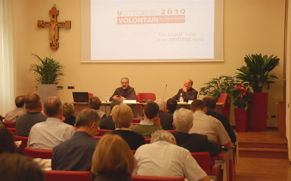 L'intervento del Custode di Terra Santa durante la terza giornata per le associazioni di volontariato, a Roma il 9 ottobre scorso. (foto E. Agazzi)