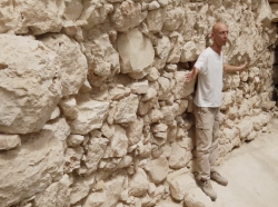 Riaffiora un altro tratto delle antiche mura di Gerusalemme