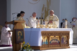 Il Papa ai cattolici di Cipro: «Siate luminosi!»