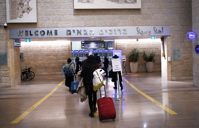 Israele riapre ai turisti non vaccinati