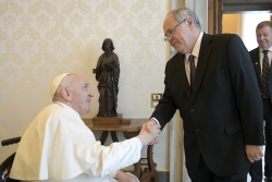 Il presidente dello <i>Yad Vashem</i> in Vaticano