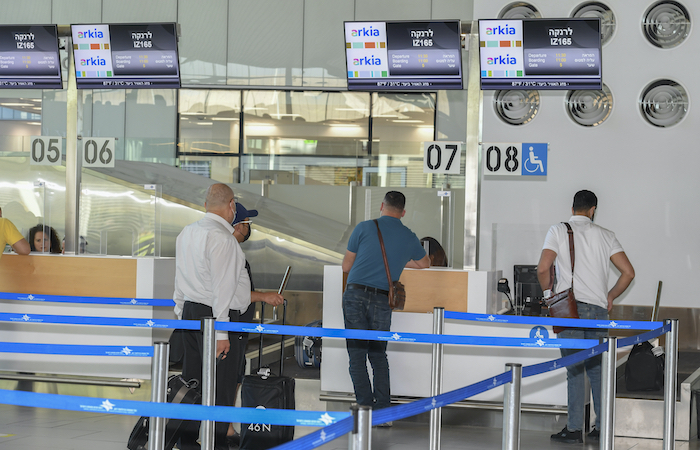 Israele, primi palestinesi in volo da Eilat