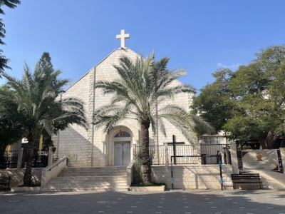 Anche la parrocchia di Gaza sotto attacco